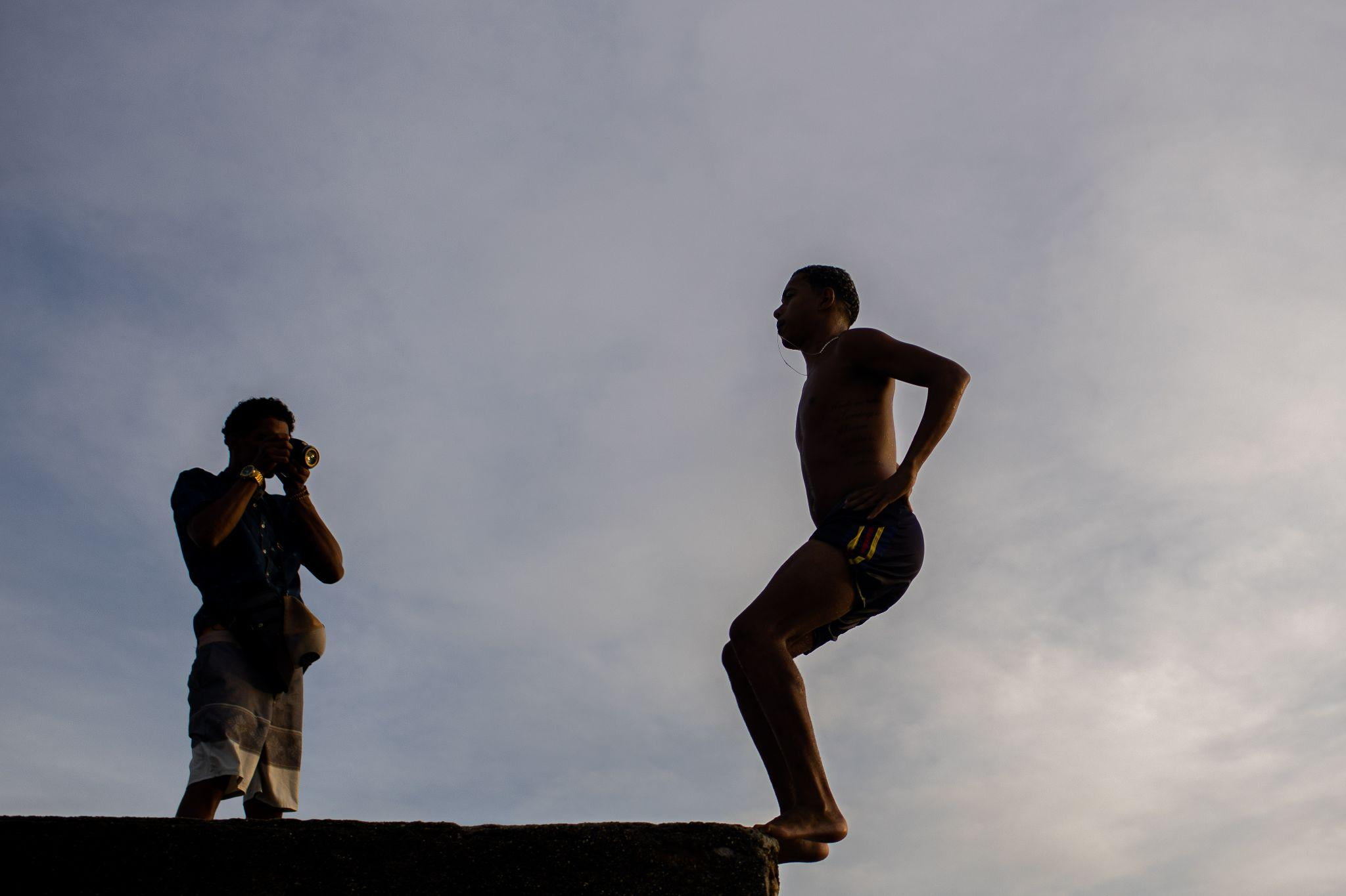 A (Re)existência das Juventudes Periféricas através da Fotografia